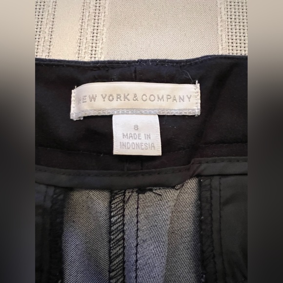 New York & Company - Picture 3 of 5